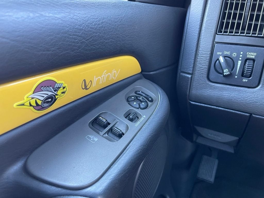 2005 Dodge Ram 1500 SLT