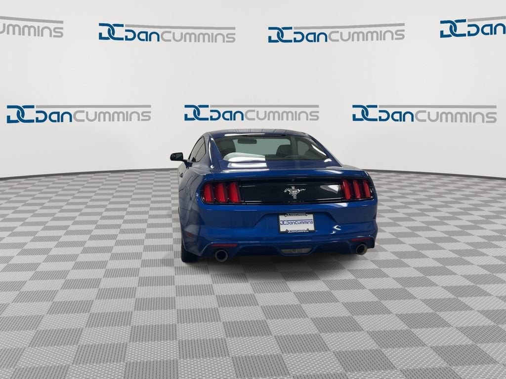 2017 Ford Mustang V6