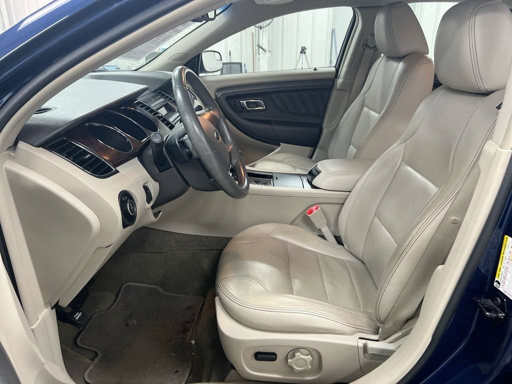 2012 Ford Taurus SEL