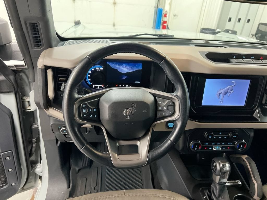 2022 Ford Bronco Base