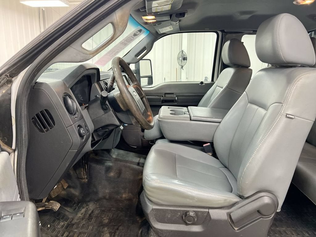 2012 Ford Super Duty F-250 SRW XL