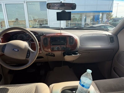 2002 Ford F-150 XLT