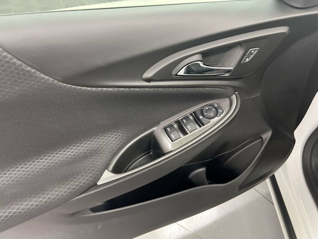 2024 Chevrolet Malibu LS