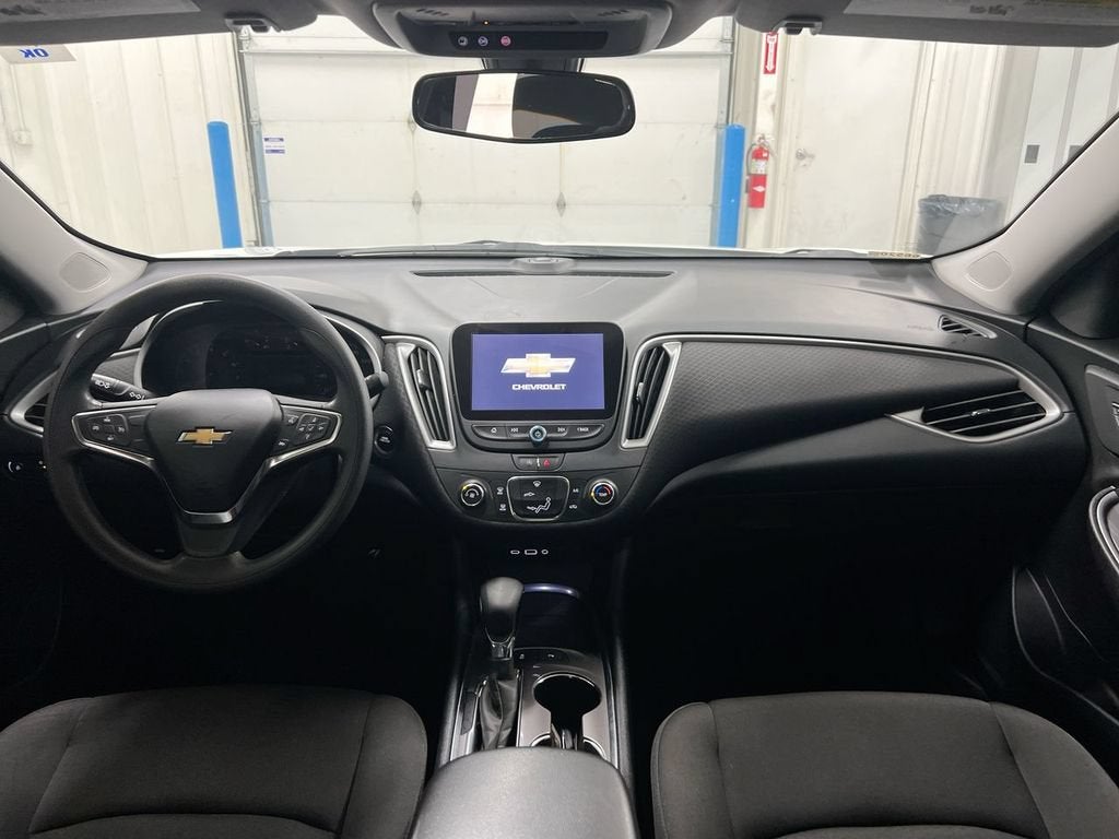 2021 Chevrolet Malibu LS