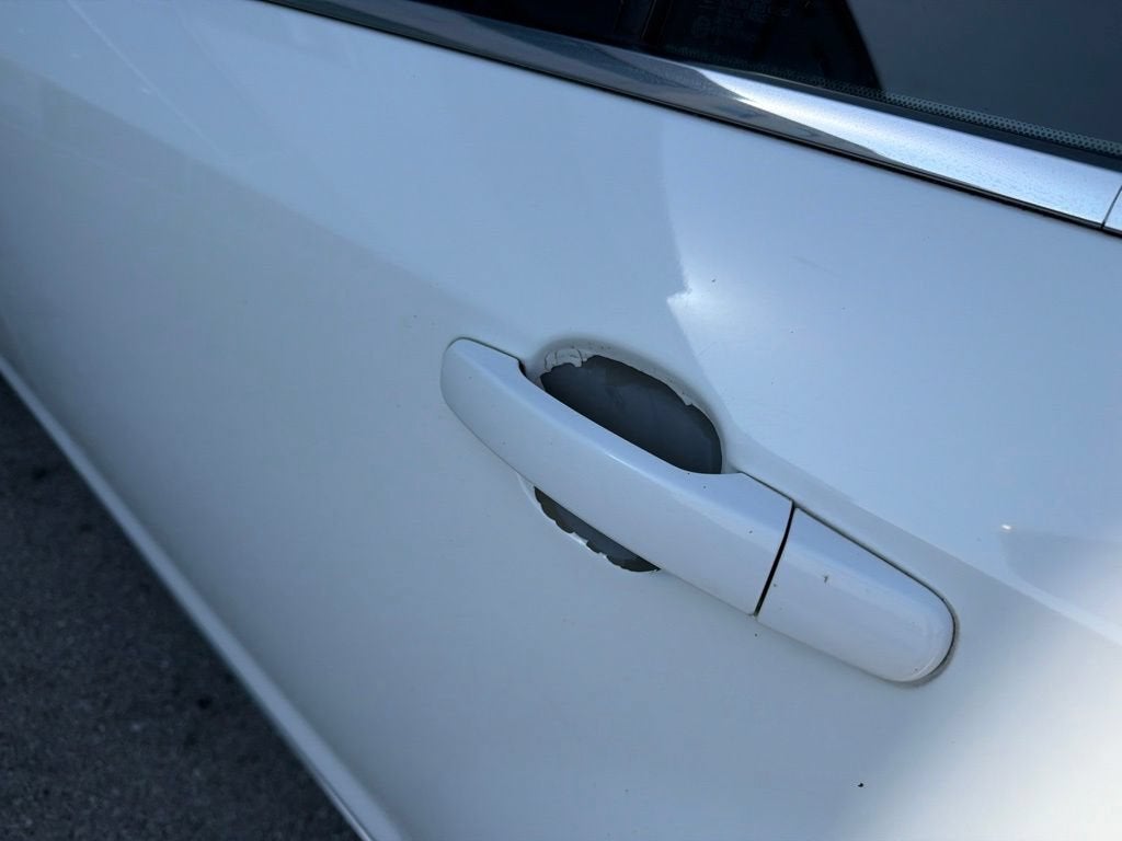 2011 Chevrolet Malibu LT w/1LT