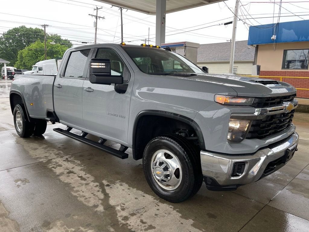 2024 Chevrolet Silverado 3500 HD LT DRW