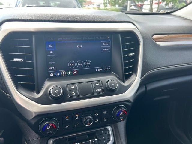 2020 GMC Acadia SLE