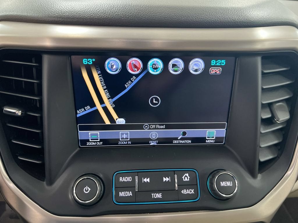 2017 GMC Acadia Denali