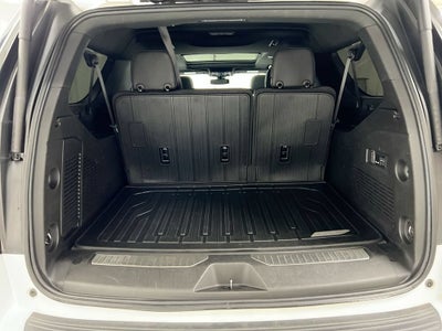 2022 GMC Yukon XL AT4