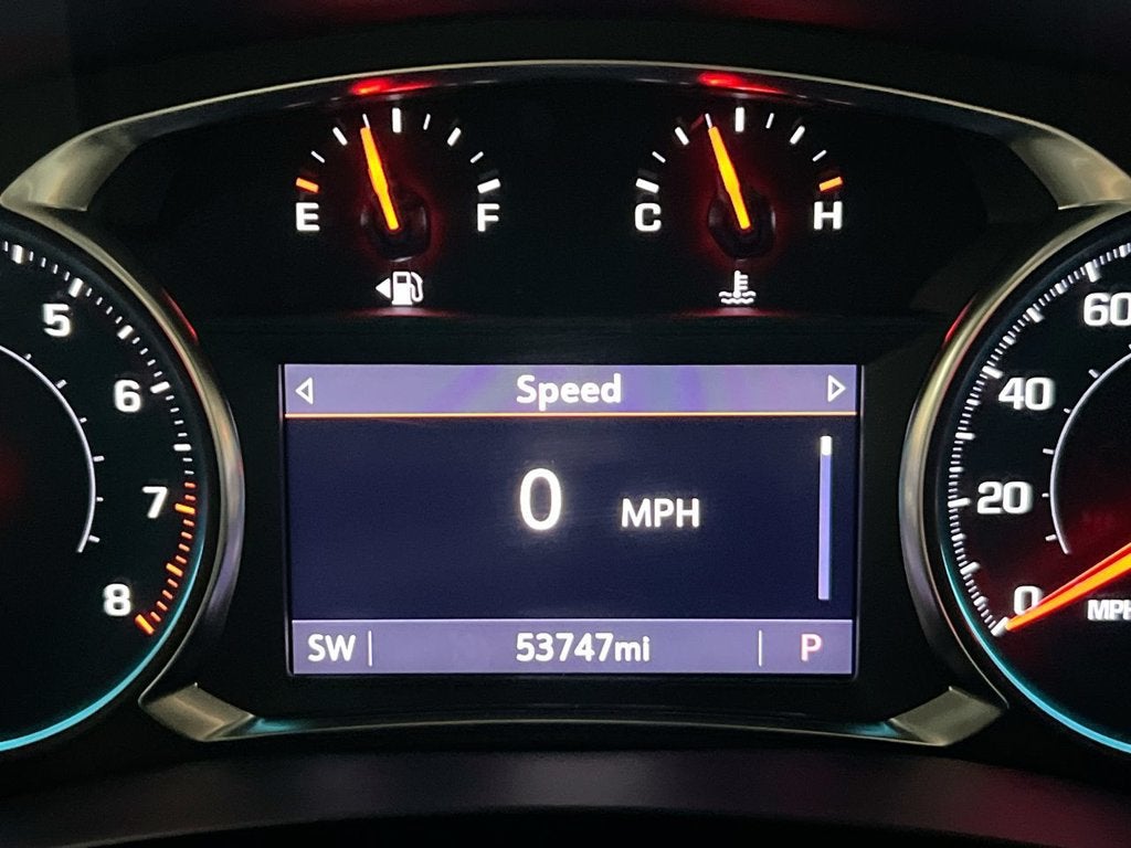 2022 Chevrolet Traverse LT Cloth
