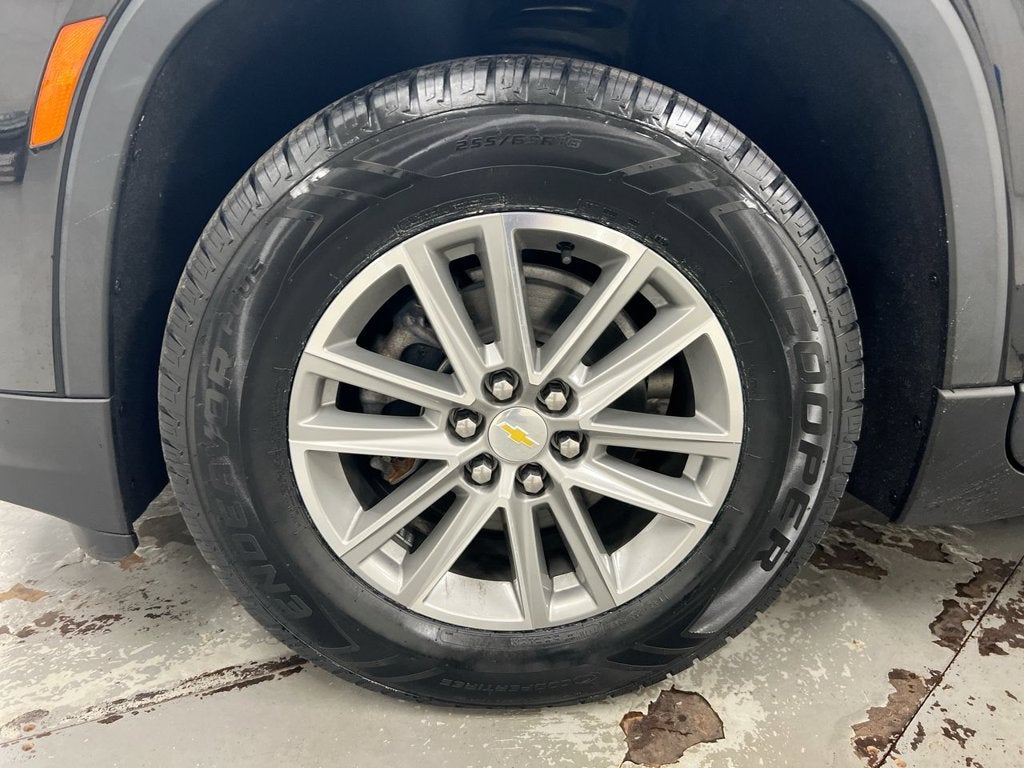 2022 Chevrolet Traverse LT Leather