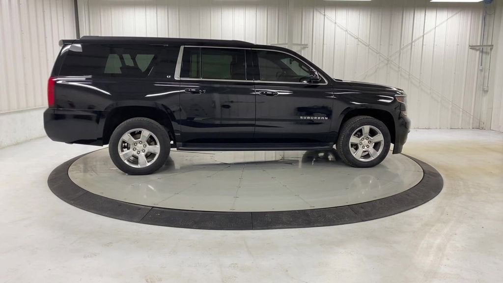 2018 Chevrolet Suburban LT