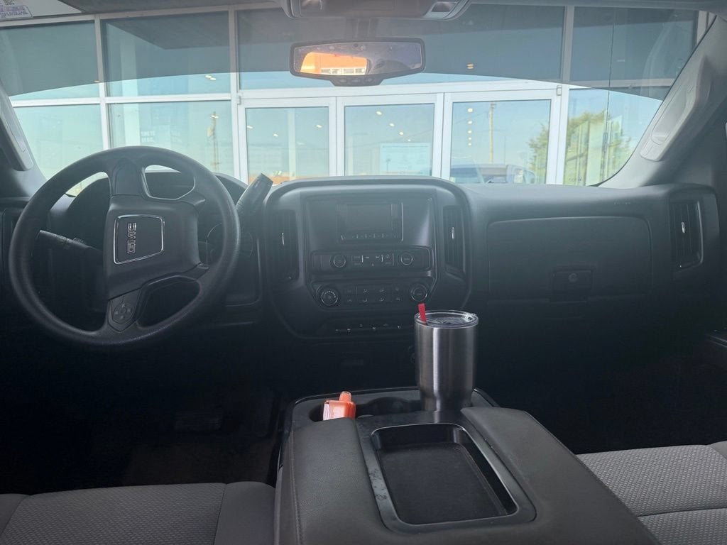 2015 GMC Sierra 2500 HD 4WD Crew Cab 153.7"