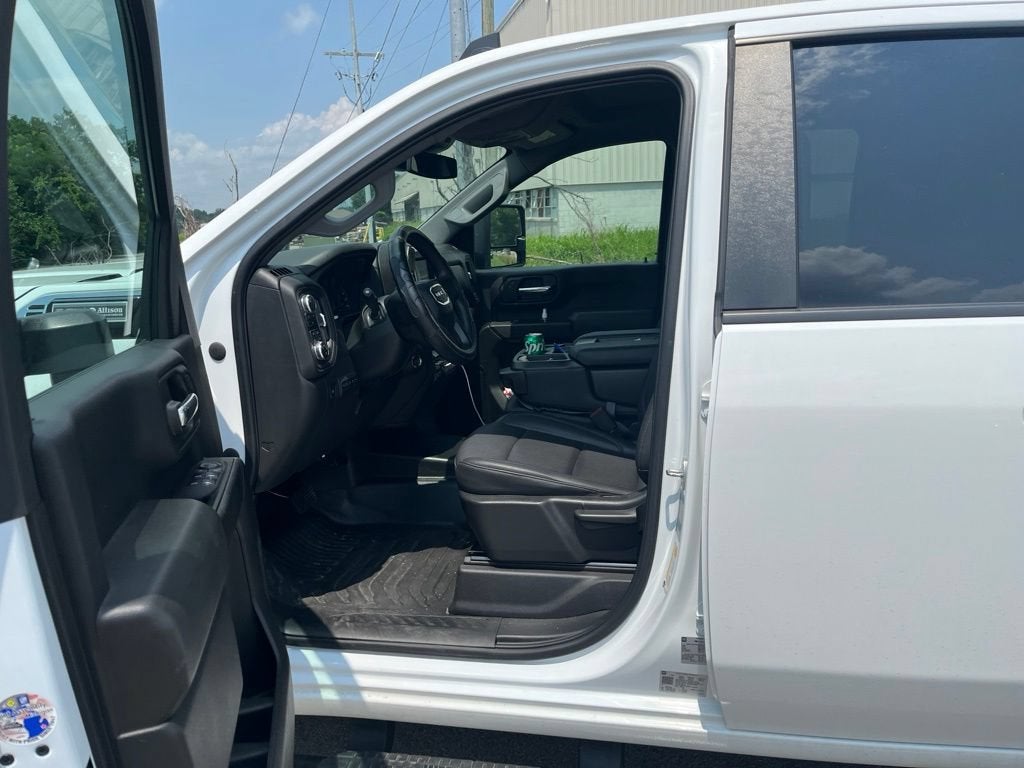 2024 GMC Sierra 2500 HD Pro