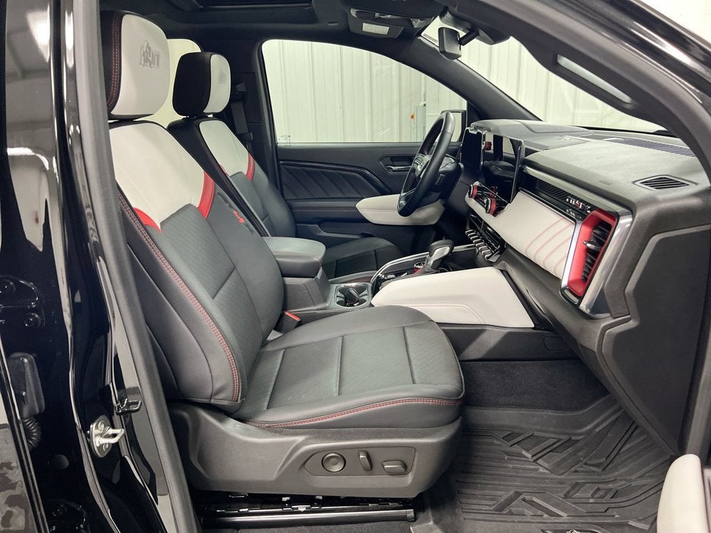 2024 GMC Canyon AT4X
