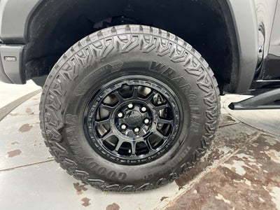 2024 GMC Canyon AT4X