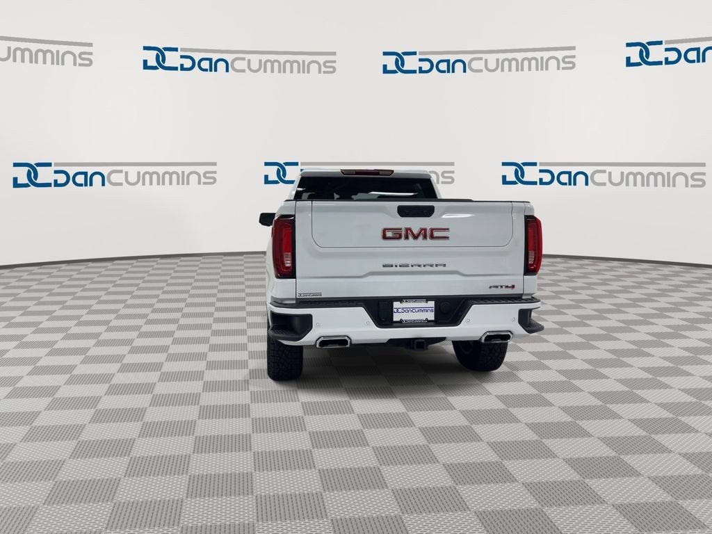 2025 GMC Sierra 1500 AT4