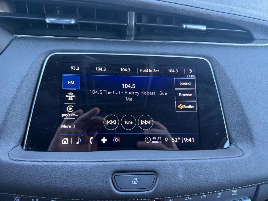 2023 Cadillac XT4 AWD Premium Luxury