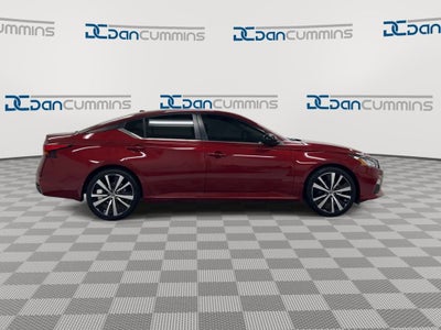 2022 Nissan Altima 2.5 SR