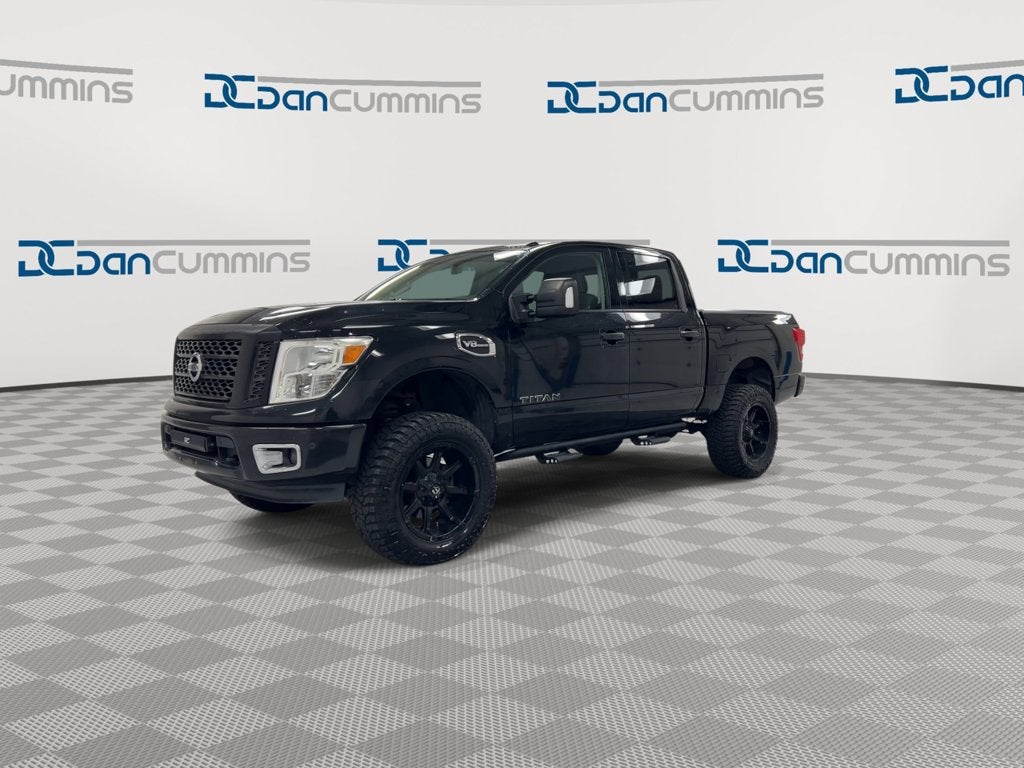 2017 Nissan Titan SV