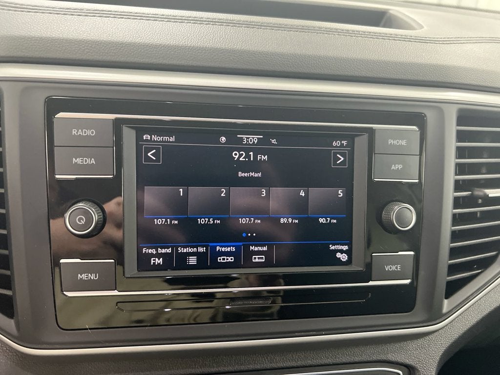 2023 Volkswagen Atlas 2.0T SE