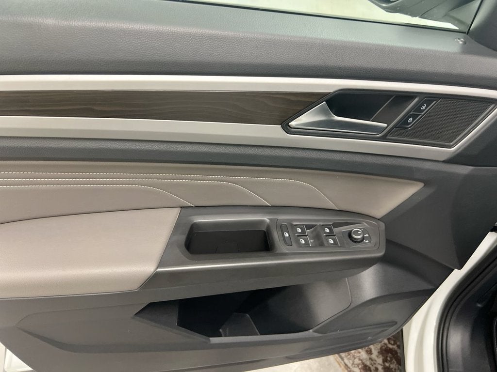 2023 Volkswagen Atlas 2.0T SE
