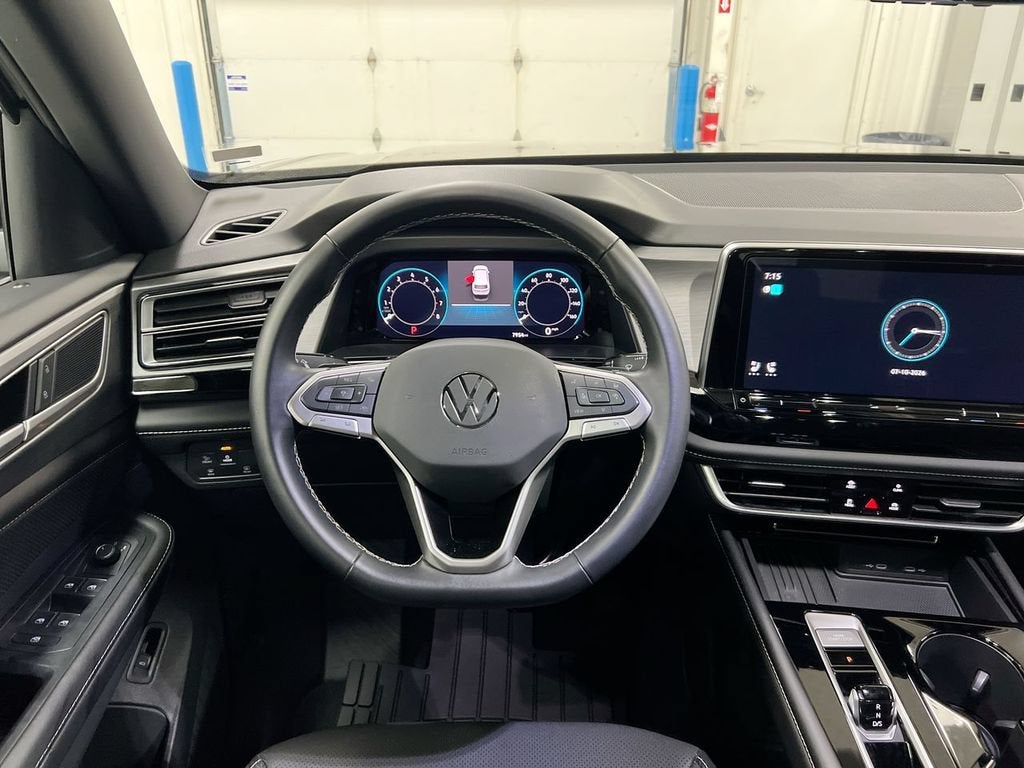 2026 Volkswagen Atlas Cross Sport 2.0T SE w/Technology