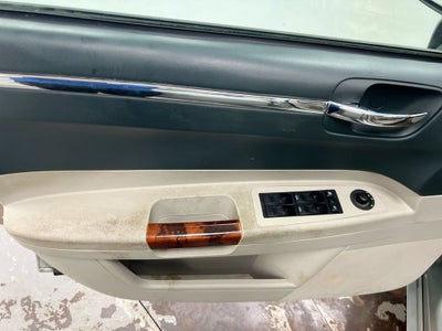 2005 Chrysler 300 300 Touring