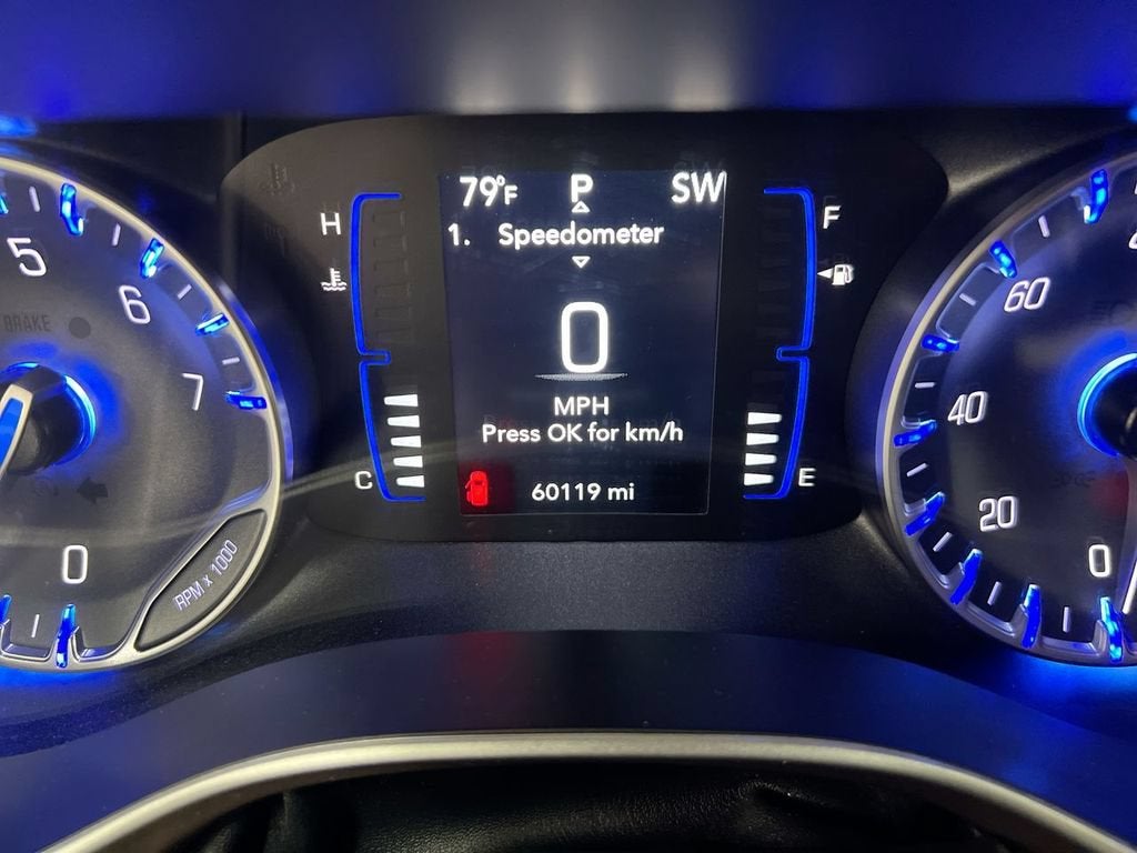 2023 Chrysler Voyager LX