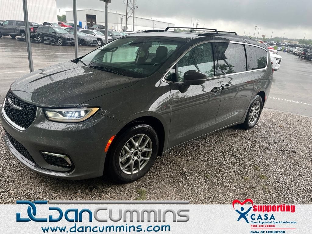 2021 Chrysler Pacifica Touring