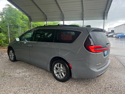 2021 Chrysler Pacifica Touring