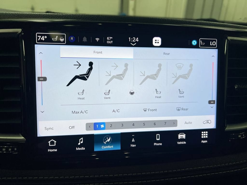 2025 Chrysler PACIFICA Limited