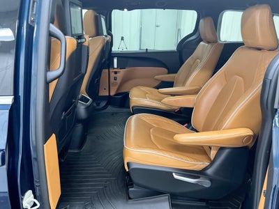 2023 Chrysler Pacifica Pinnacle