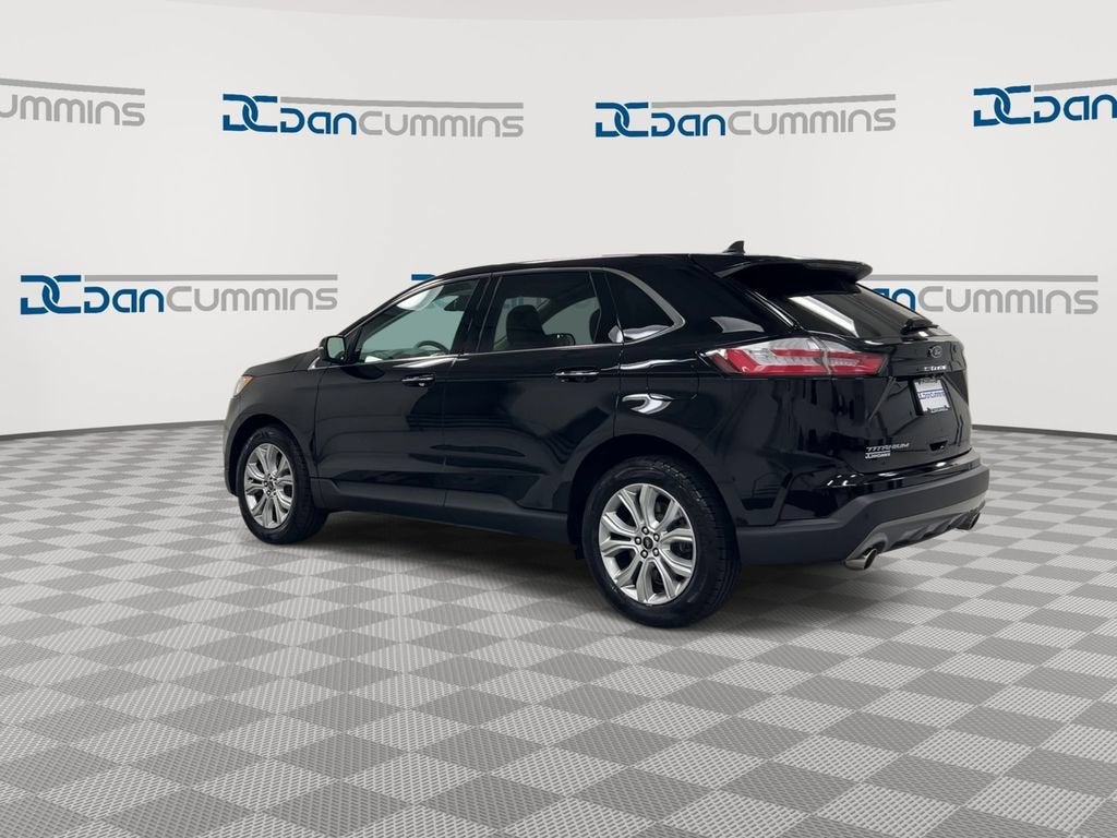 2023 Ford Edge Titanium