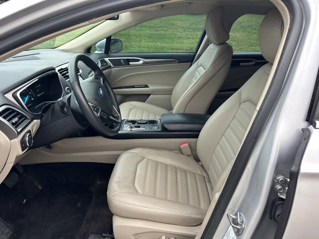 2018 Ford Fusion Hybrid SE