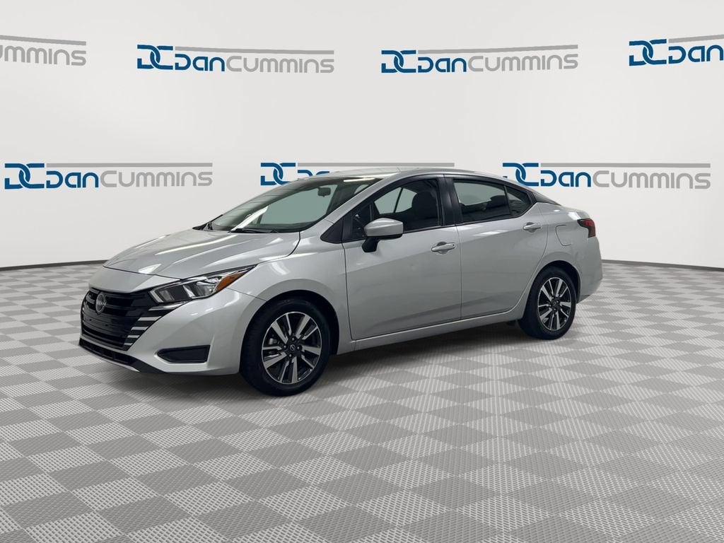 2024 Nissan Versa SV