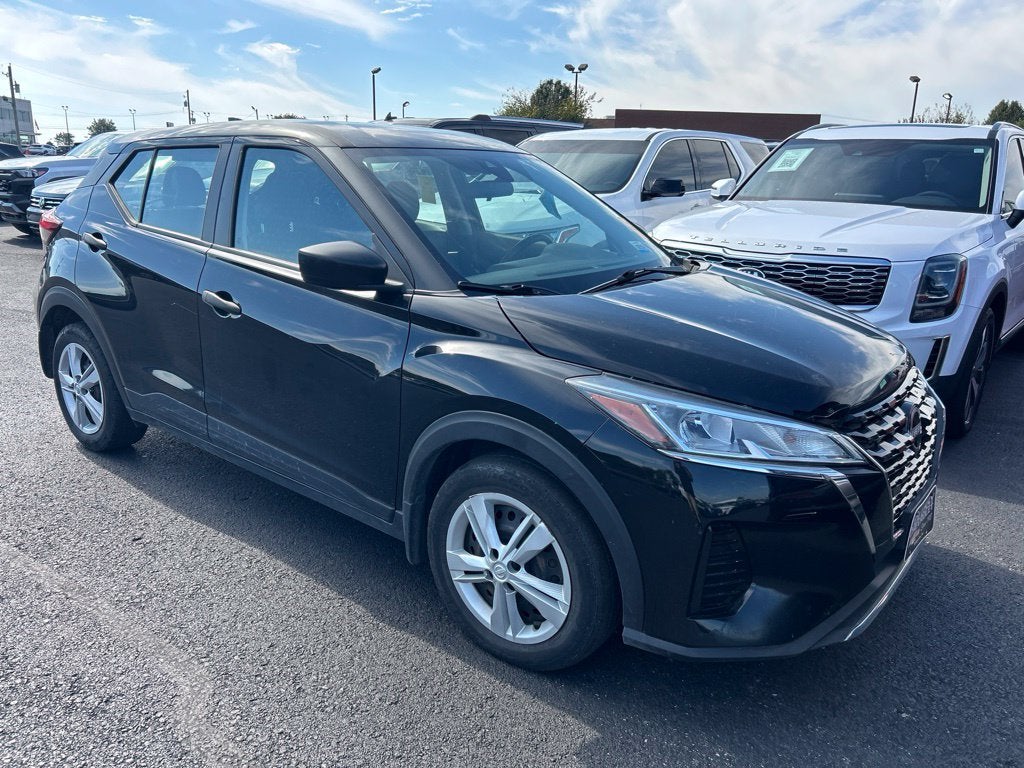 2022 Nissan Kicks S