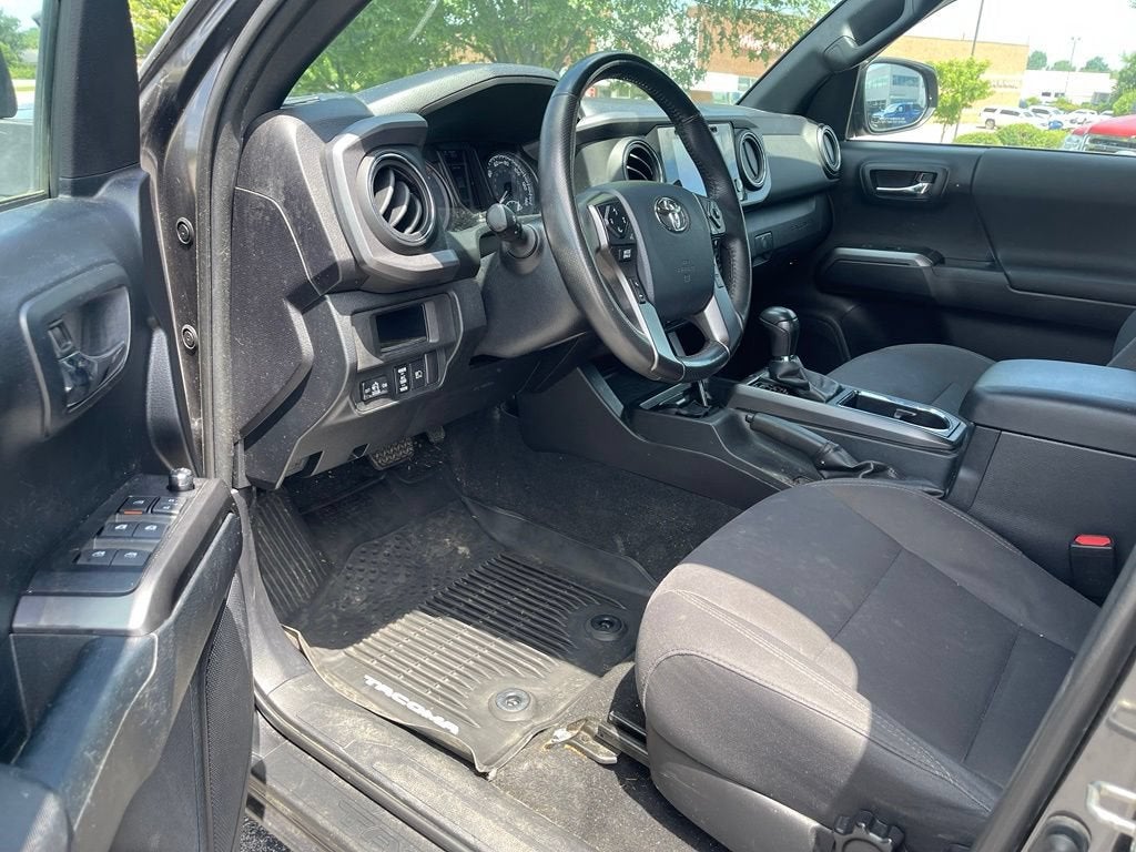 2018 Toyota Tacoma SR