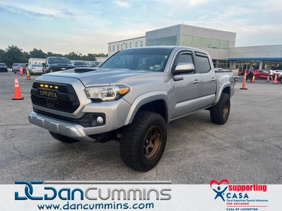 2016 Toyota Tacoma SR