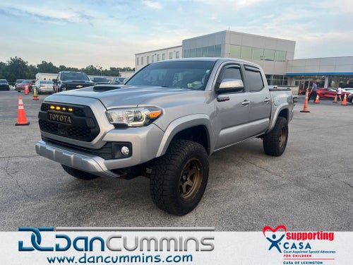 2016 Toyota Tacoma SR