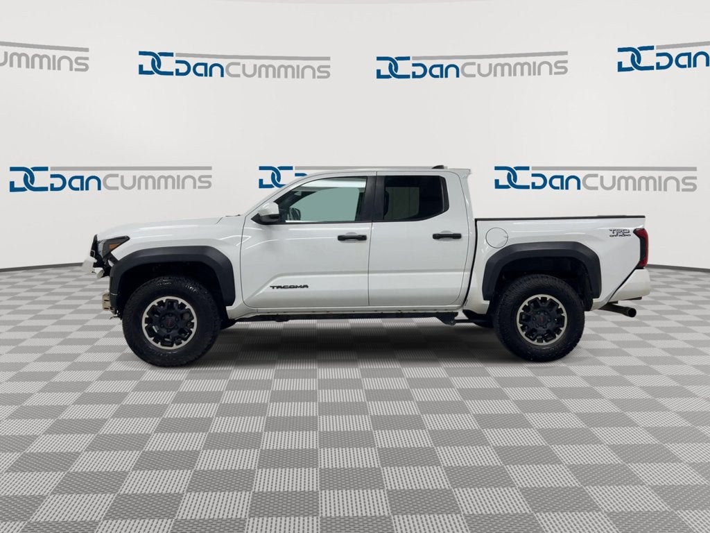 2024 Toyota Tacoma 4WD SR5