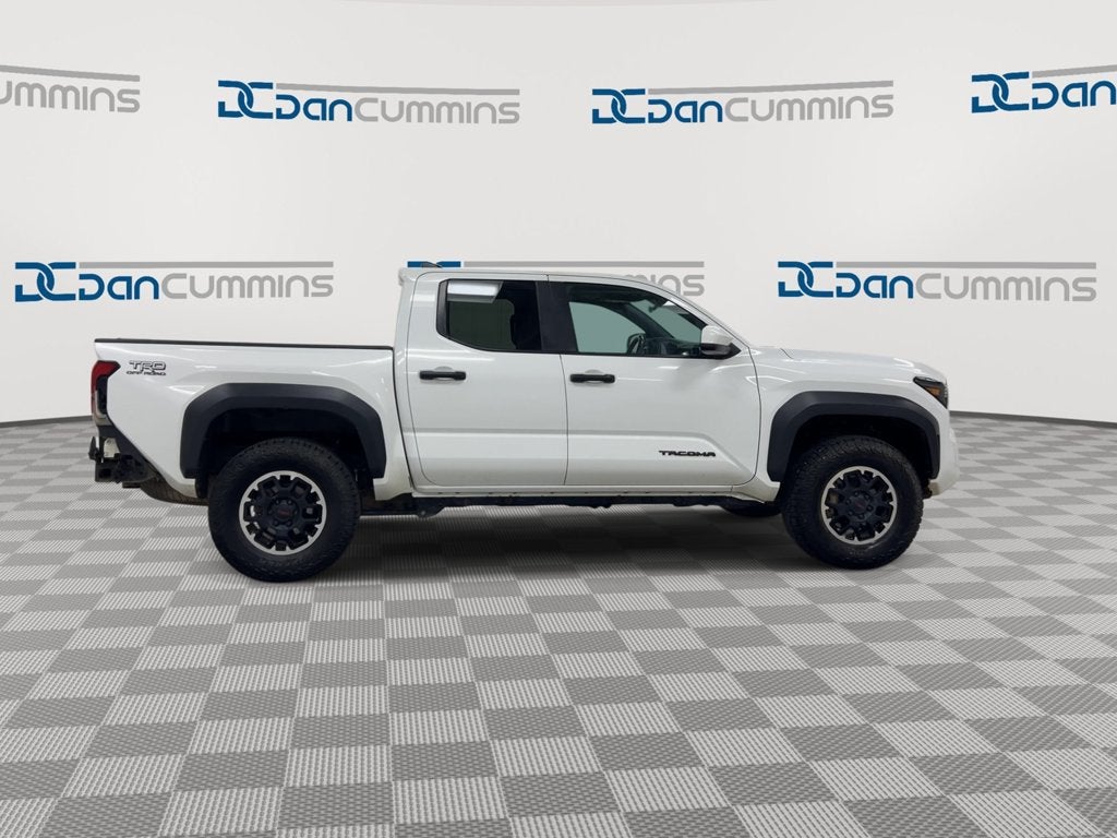 2024 Toyota Tacoma 4WD SR5