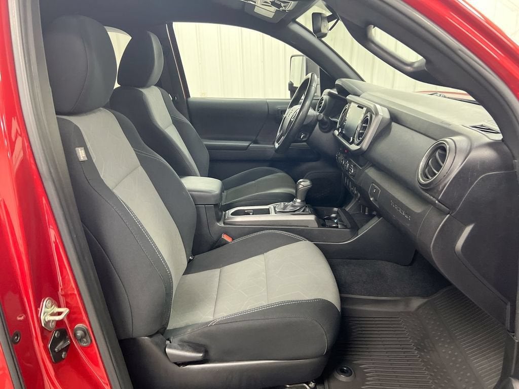 2020 Toyota Tacoma 4WD SR