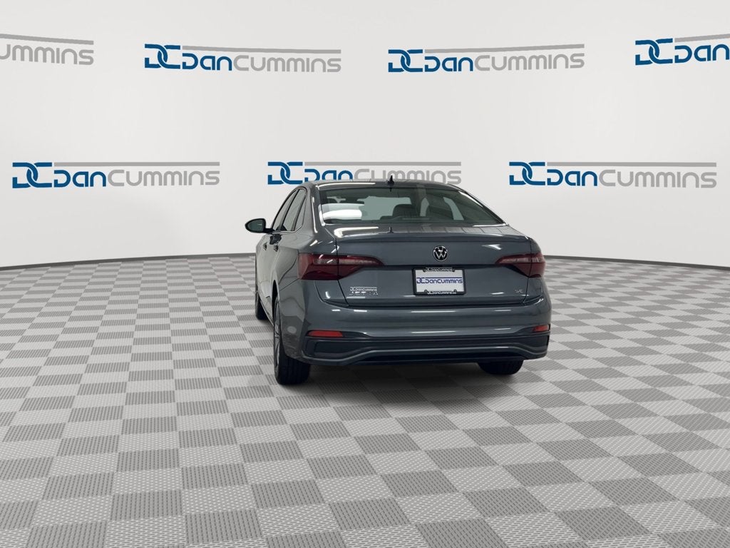 2024 Volkswagen Jetta SE