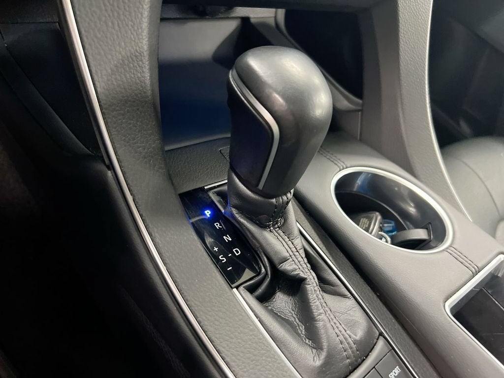 2021 Toyota Avalon Hybrid Limited