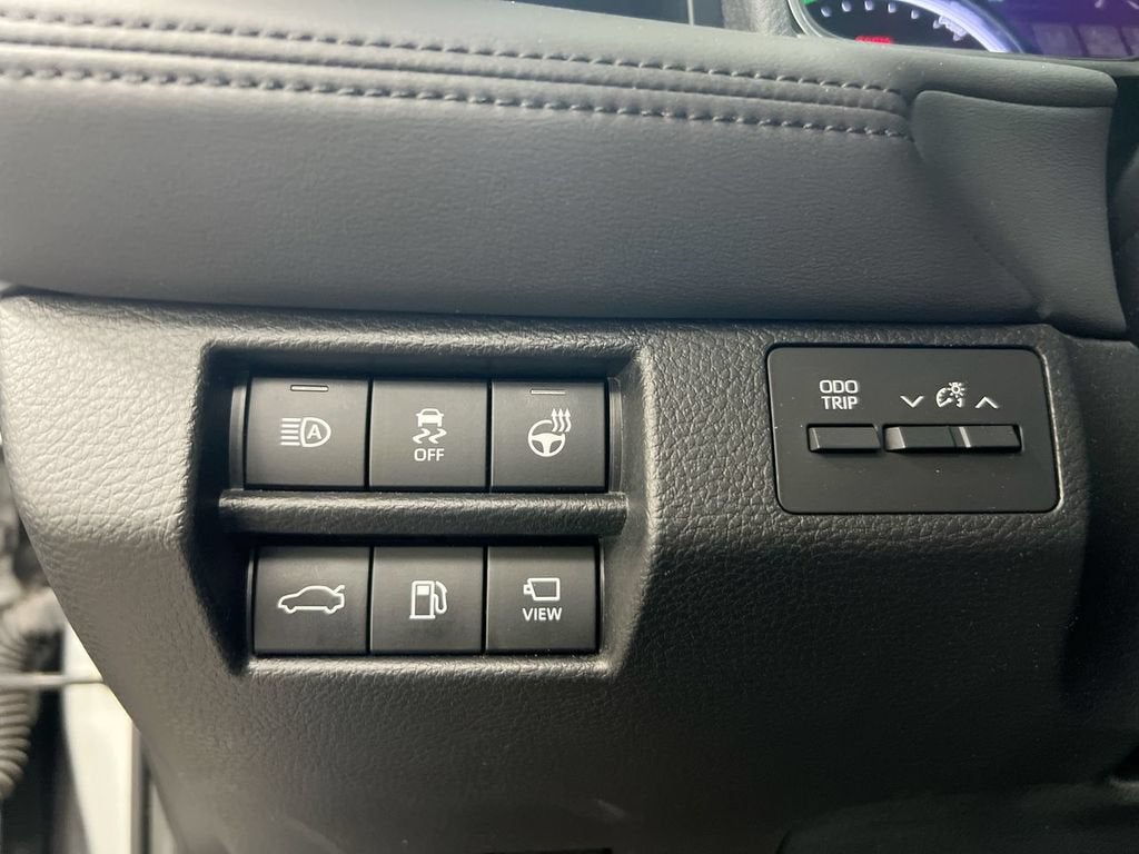 2021 Toyota Avalon Hybrid Limited