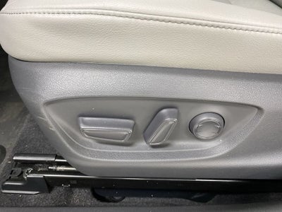 2021 Toyota Camry Hybrid XLE