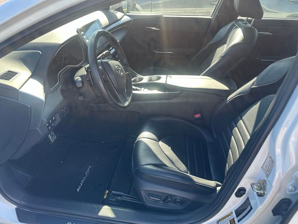 2020 Toyota Avalon Touring