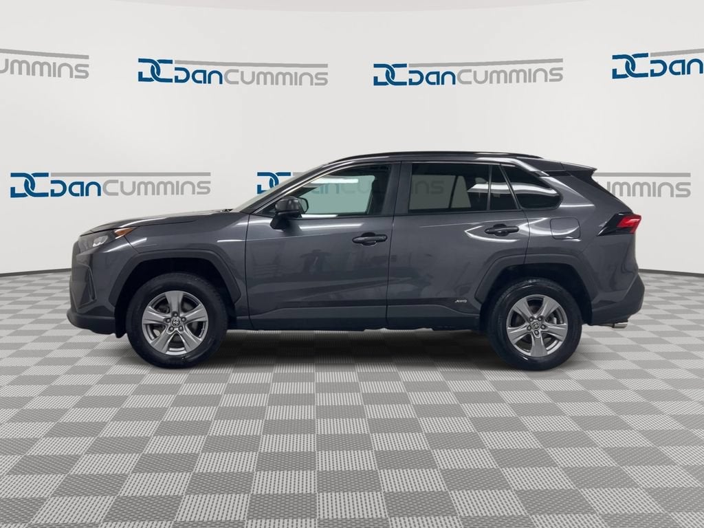 2022 Toyota RAV4 Hybrid LE
