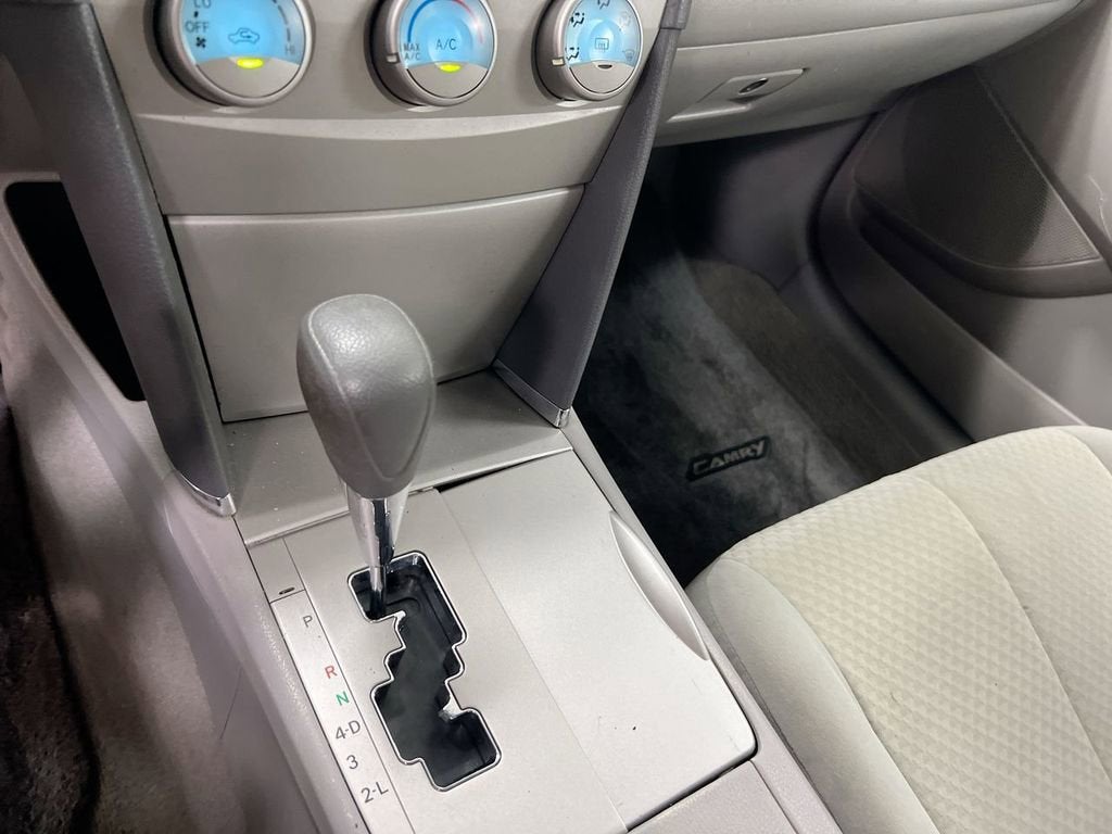 2009 Toyota Camry 4dr Sdn I4 Man (Natl)